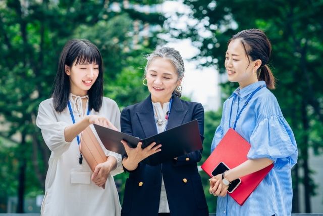 高卒新人の離職率を下げる10の方法｜3年定着率を80%にする施策